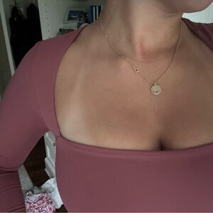 Women’s maroon square neck long sleeve